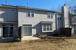 3864 Pathfinder Ln, Joliet, IL 60435 - Photo 3