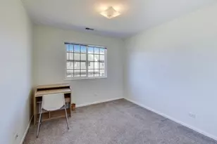 2122 Southwind Cir, Schaumburg, IL 60194 - Photo 17