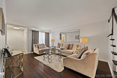 292 Shadowbend Drive #292, Wheeling, IL 60090 - Photo 5