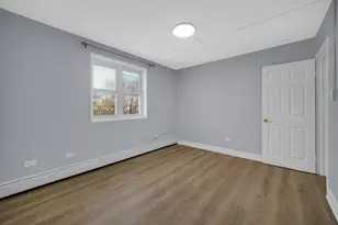 6161 N Hoyne Ave, Chicago, IL 60659 - Photo 9