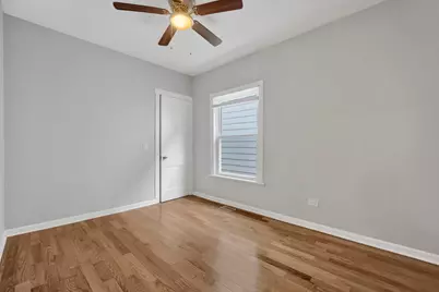 7825 S Ingleside Avenue, Chicago, IL 60619 - Photo 3