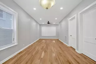 7825 S Ingleside Ave, Chicago, IL 60619 - Photo 7