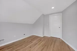 7825 S Ingleside Ave, Chicago, IL 60619 - Photo 17