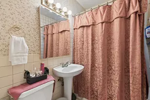 951 Hemlock St, Deerfield, IL 60015 - Photo 13