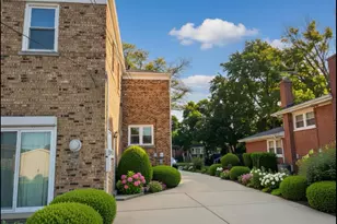 2222 S 15th Ave, North Riverside, IL 60546 - Photo 3