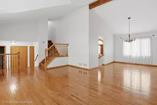 8101 Highfield Ct, Tinley Park, IL 60487 - Photo 9