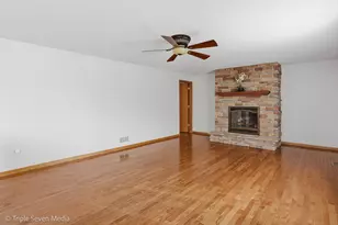 8101 Highfield Ct, Tinley Park, IL 60487 - Photo 17