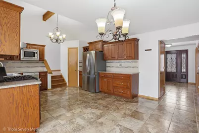 8101 Highfield Court, Tinley Park, IL 60487 - Photo 21