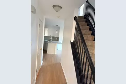 610 Daisy Lane, Roselle, IL 60172 - Photo 5