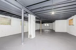 8718 S Marshfield Ave, Chicago, IL 60620 - Photo 9