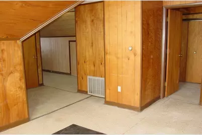 20-22 N Locust Street, Aurora, IL 60506 - Photo 17