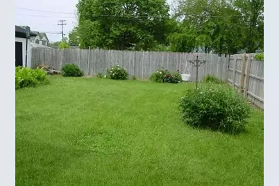 20-22 N Locust Street, Aurora, IL 60506 - Photo 19