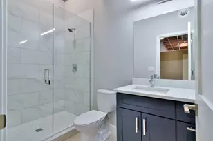 11 E Illinois St, Chicago, IL 60611 - Photo 7