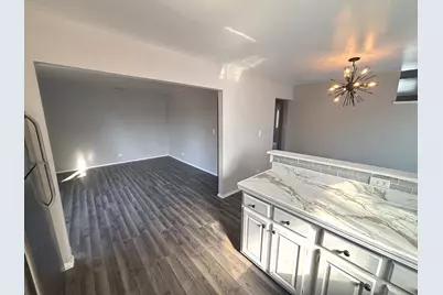 209 Bunker Hill Drive, Bolingbrook, IL 60440 - Photo 7