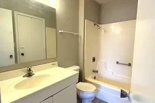 209 Bunker Hill Dr, Bolingbrook, IL 60440 - Photo 11