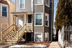2968 N Ridgeway Ave, Chicago, IL 60618 - Photo 1