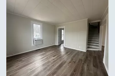 701 W Wall Street, Morrison, IL 61270 - Photo 5