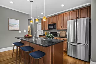 1138 W Pratt Blvd, Chicago, IL 60626 - Photo 9