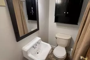 8350 S Lafayette Ave, Chicago, IL 60620 - Photo 15