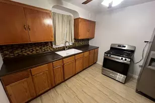 8350 S Lafayette Ave, Chicago, IL 60620 - Photo 13