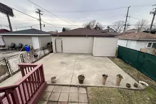 8350 S Lafayette Ave, Chicago, IL 60620 - Photo 35