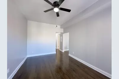 906 W Montrose Avenue #2, Chicago, IL 60613 - Photo 9
