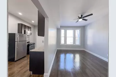 906 W Montrose Avenue #2, Chicago, IL 60613 - Photo 7