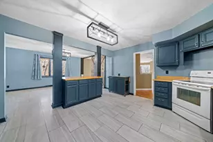 6466 Thorncrest Dr, Rockford, IL 61109 - Photo 13