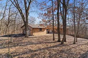 6466 Thorncrest Dr, Rockford, IL 61109 - Photo 3