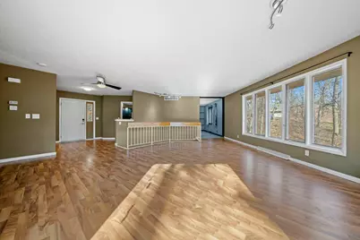 6466 Thorncrest Drive, Rockford, IL 61109 - Photo 9