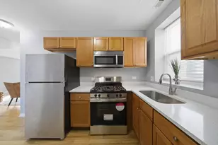 4752 N Albany Ave, Chicago, IL 60625 - Photo 7