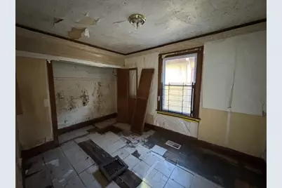 10112 S Union Avenue, Chicago, IL 60628 - Photo 5