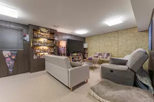 404 Arrow Trail, Wheeling, IL 60090 - Photo 19