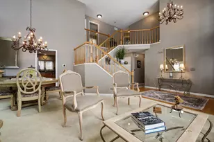 2412 Pepper Tree Ct, Lisle, IL 60532 - Photo 7