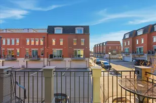 1233 Gateway Ct, Northbrook, IL 60062 - Photo 15