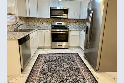 8518 W Rascher Avenue #2, Chicago, IL 60656 - Photo 5