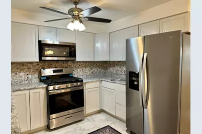 8518 W Rascher Avenue #2, Chicago, IL 60656 - Photo 3