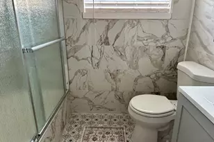 8518 W Rascher Ave, Chicago, IL 60656 - Photo 19