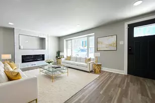 16943 Old Elm Dr, Country Club Hills, IL 60478 - Photo 5