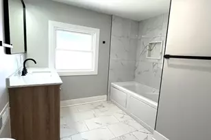 16943 Old Elm Dr, Country Club Hills, IL 60478 - Photo 9