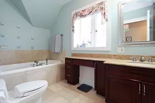 [Address not provided], Highland Park, IL 60035 - Photo 15