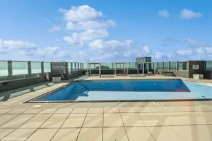 1901 S Calumet Ave, Chicago, IL 60616 - Photo 17