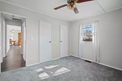 34 Golfview Lane, Carpentersville, IL 60110 - Photo 19