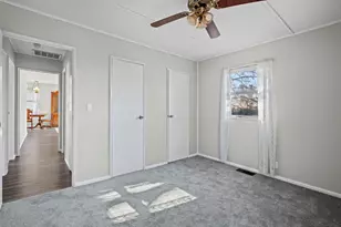 34 Golfview Ln, Carpentersville, IL 60110 - Photo 19