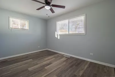 1335 Mackinaw Avenue, Calumet City, IL 60409 - Photo 15