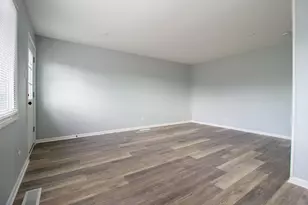 1335 Mackinaw Ave, Calumet City, IL 60409 - Photo 5