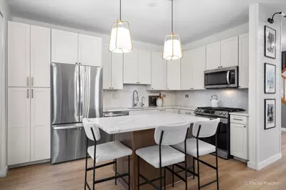 2958 Langston Circle #0, Saint Charles, IL 60175 - Photo 9