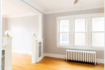 5752 S Whipple Street S, Chicago, IL 60629 - Photo 11