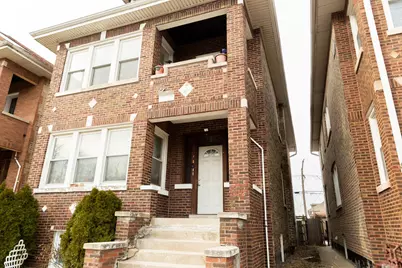 5752 S Whipple Street S, Chicago, IL 60629 - Photo 1