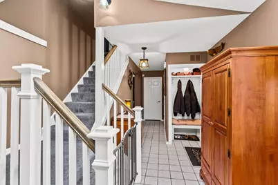 960 Mensching Road, Roselle, IL 60172 - Photo 3